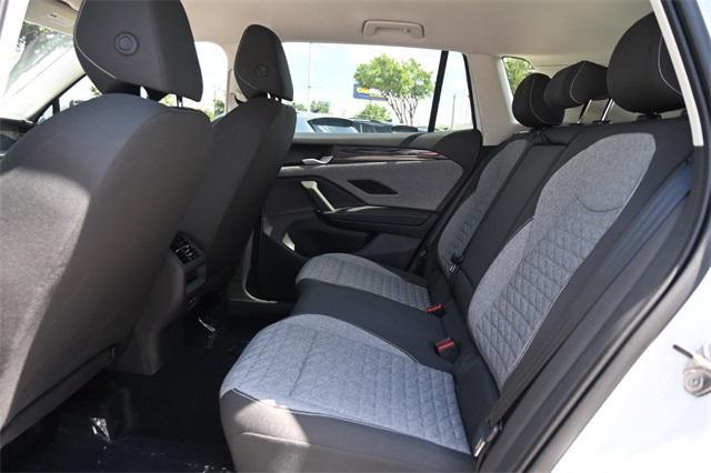 new 2025 Volkswagen Tiguan car, priced at $29,152