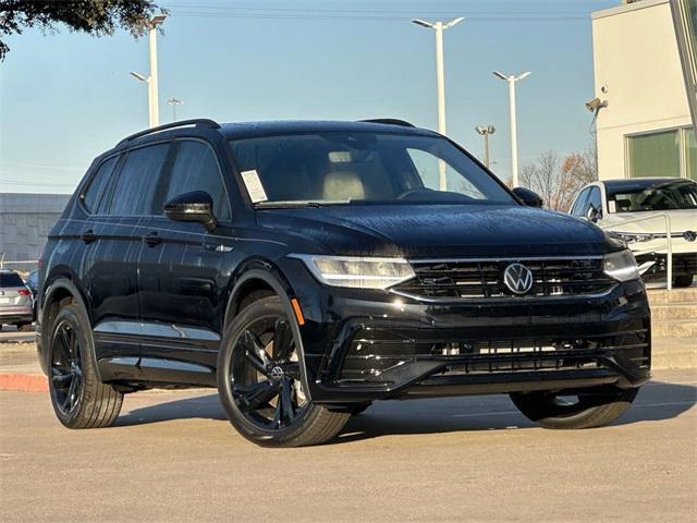 new 2024 Volkswagen Tiguan car, priced at $32,837