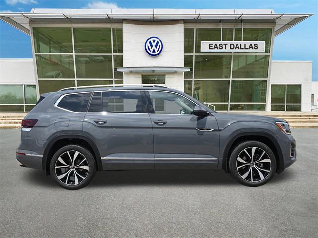 new 2025 Volkswagen Atlas car, priced at $51,846