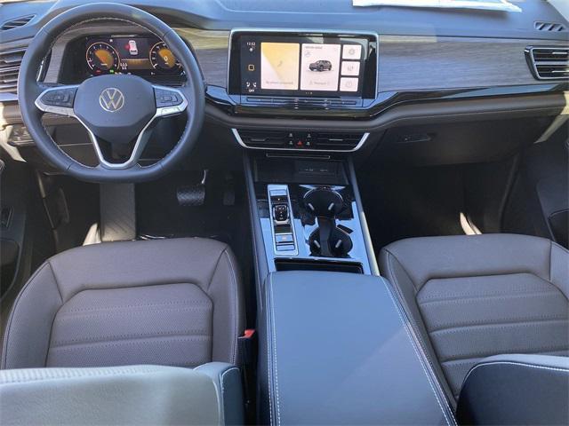 new 2025 Volkswagen Atlas car, priced at $51,589