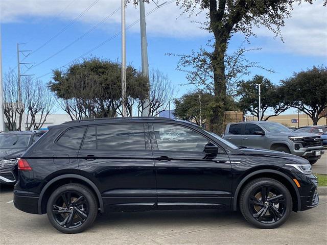 new 2024 Volkswagen Tiguan car, priced at $32,974