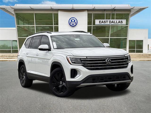 new 2024 Volkswagen Atlas car, priced at $41,857