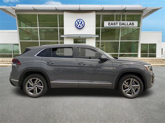 new 2024 Volkswagen Atlas Cross Sport car, priced at $45,911