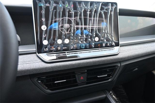 new 2025 Volkswagen Tiguan car, priced at $30,820