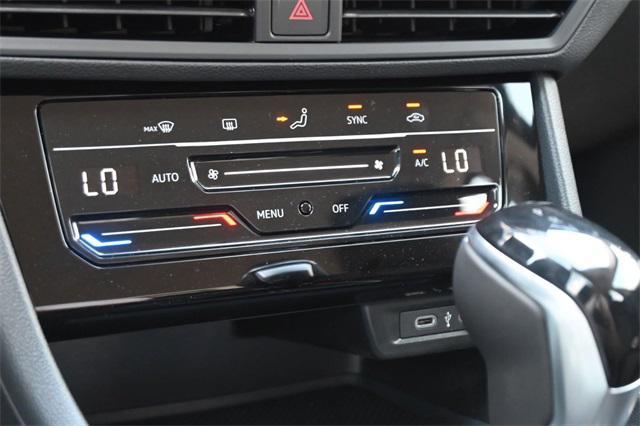 new 2025 Volkswagen Jetta car, priced at $23,961