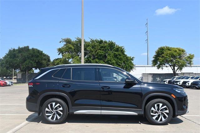 new 2025 Volkswagen Tiguan car, priced at $29,152