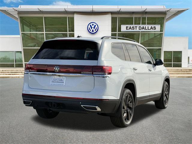 new 2025 Volkswagen Atlas car, priced at $43,589