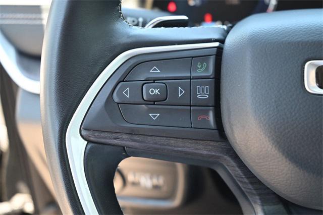 used 2022 Jeep Grand Cherokee car, priced at $35,688