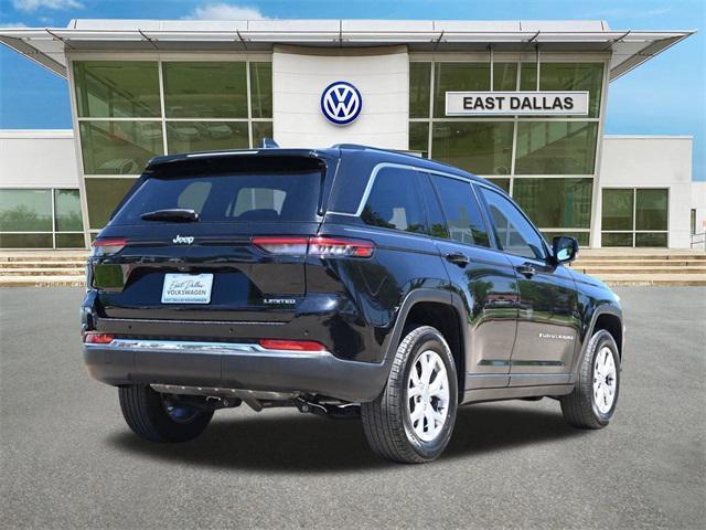 used 2022 Jeep Grand Cherokee car, priced at $35,688