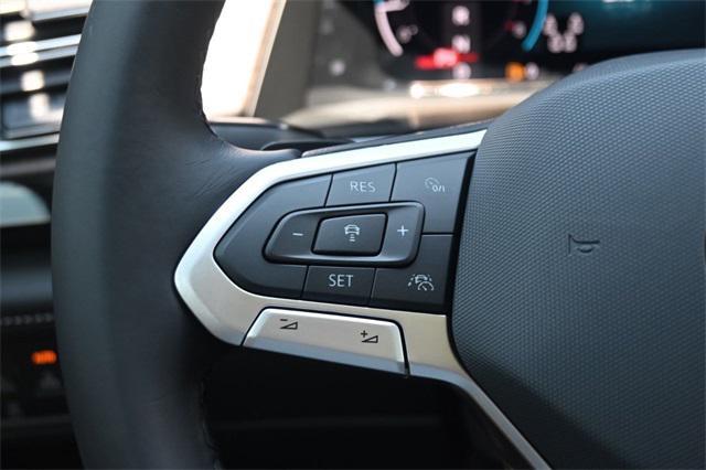 new 2025 Volkswagen Atlas car, priced at $51,527