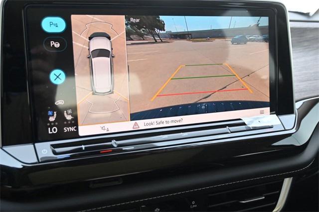 new 2025 Volkswagen Atlas car, priced at $51,335