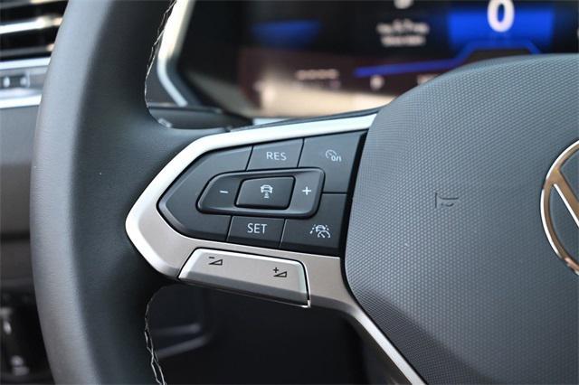 new 2024 Volkswagen Tiguan car, priced at $25,793