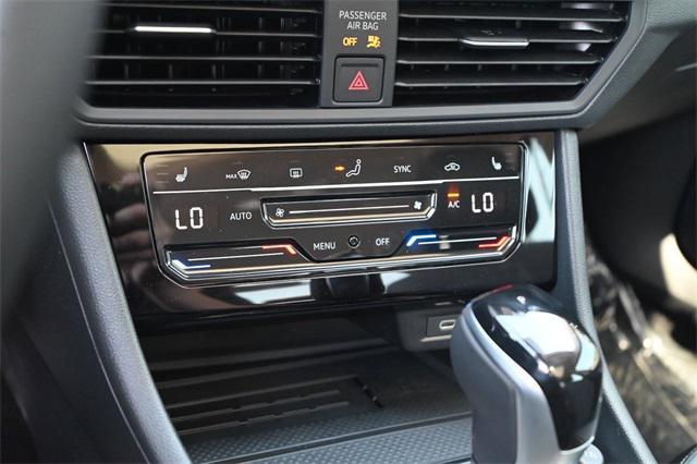 new 2025 Volkswagen Jetta car, priced at $25,555