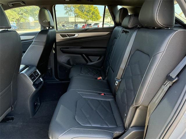 new 2026 Volkswagen Atlas Cross Sport car, priced at $46,414