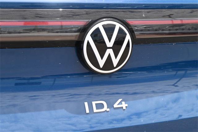 new 2025 Volkswagen ID.4 car, priced at $42,545