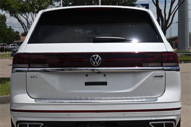 new 2025 Volkswagen Atlas car, priced at $49,374