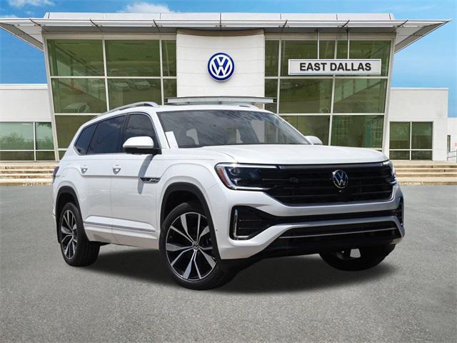 new 2025 Volkswagen Atlas car, priced at $49,374