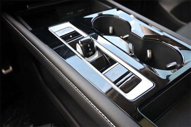 new 2025 Volkswagen Atlas car, priced at $49,374