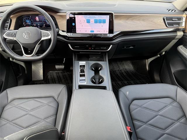 used 2024 Volkswagen Atlas car, priced at $32,898
