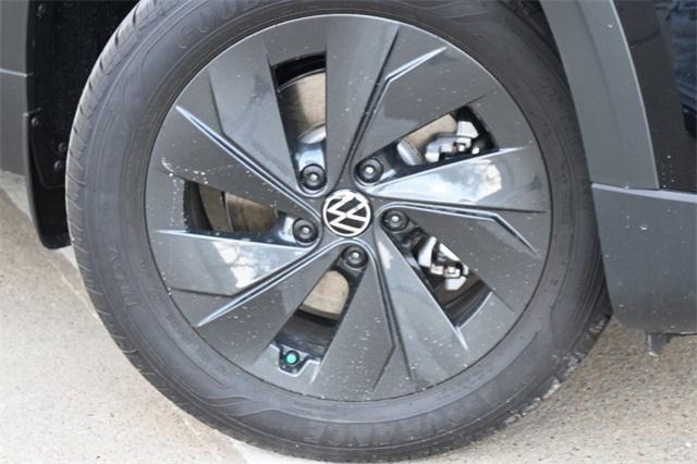 new 2025 Volkswagen Taos car, priced at $26,352