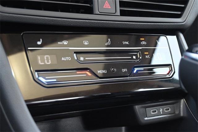 new 2025 Volkswagen Jetta car, priced at $27,114