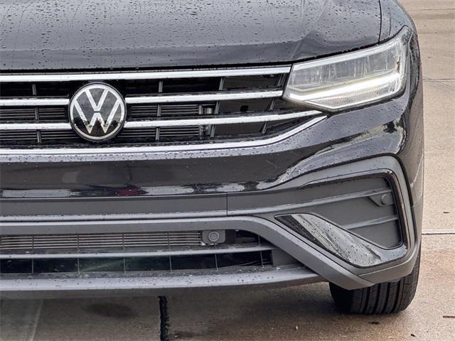 new 2024 Volkswagen Tiguan car, priced at $28,083