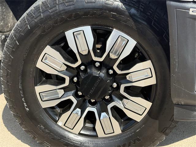 used 2024 GMC Sierra 2500 car, priced at $77,672
