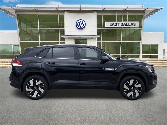 new 2024 Volkswagen Atlas Cross Sport car, priced at $40,035