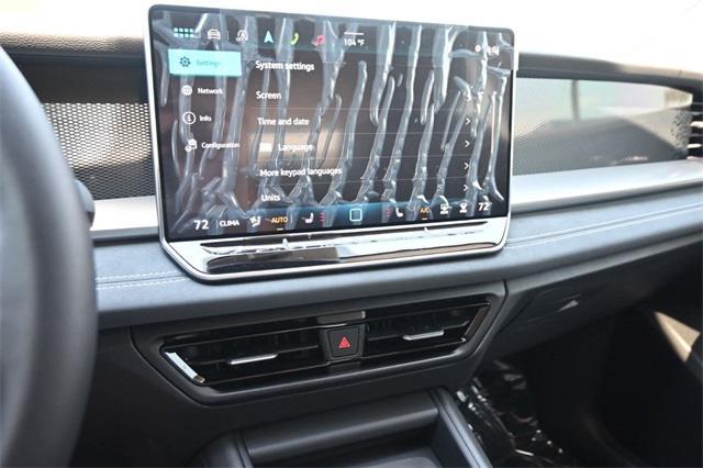 new 2025 Volkswagen Tiguan car, priced at $34,163