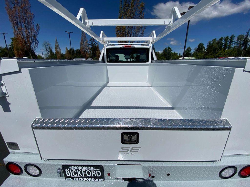new 2025 Ford F-250 car, priced at $68,897