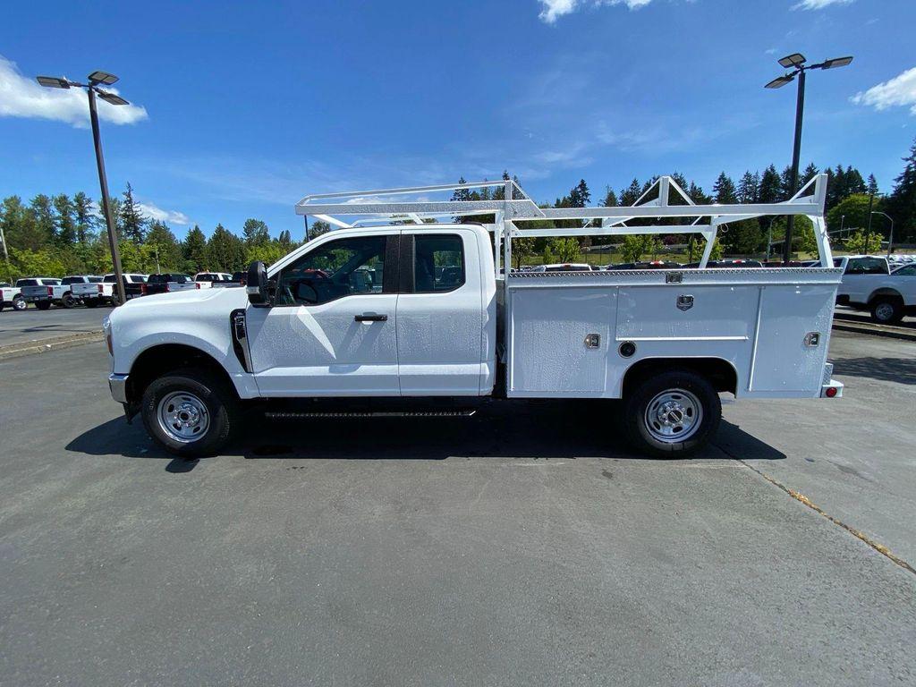 new 2025 Ford F-250 car, priced at $68,897
