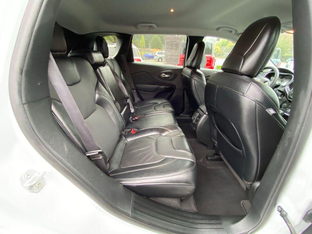 used 2023 Jeep Cherokee car, priced at $21,872