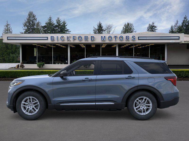 new 2025 Ford Explorer car, priced at $41,100