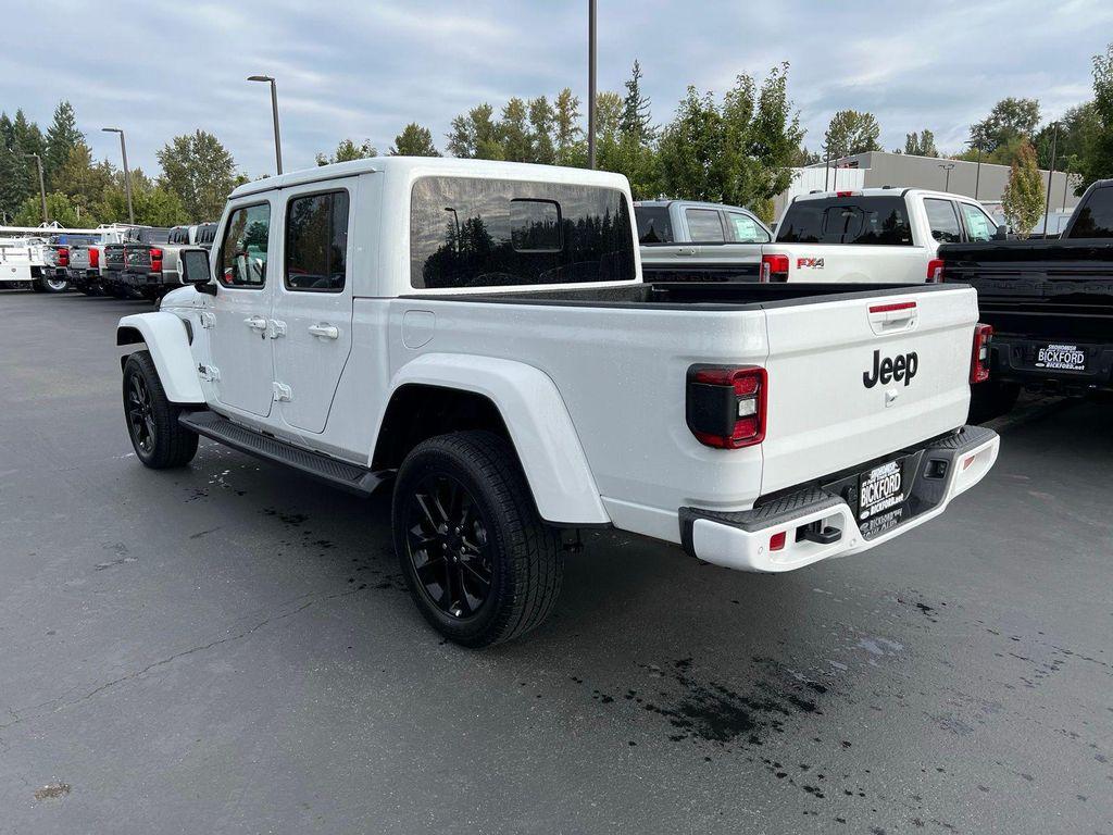 used 2023 Jeep Gladiator car, priced at $35,695