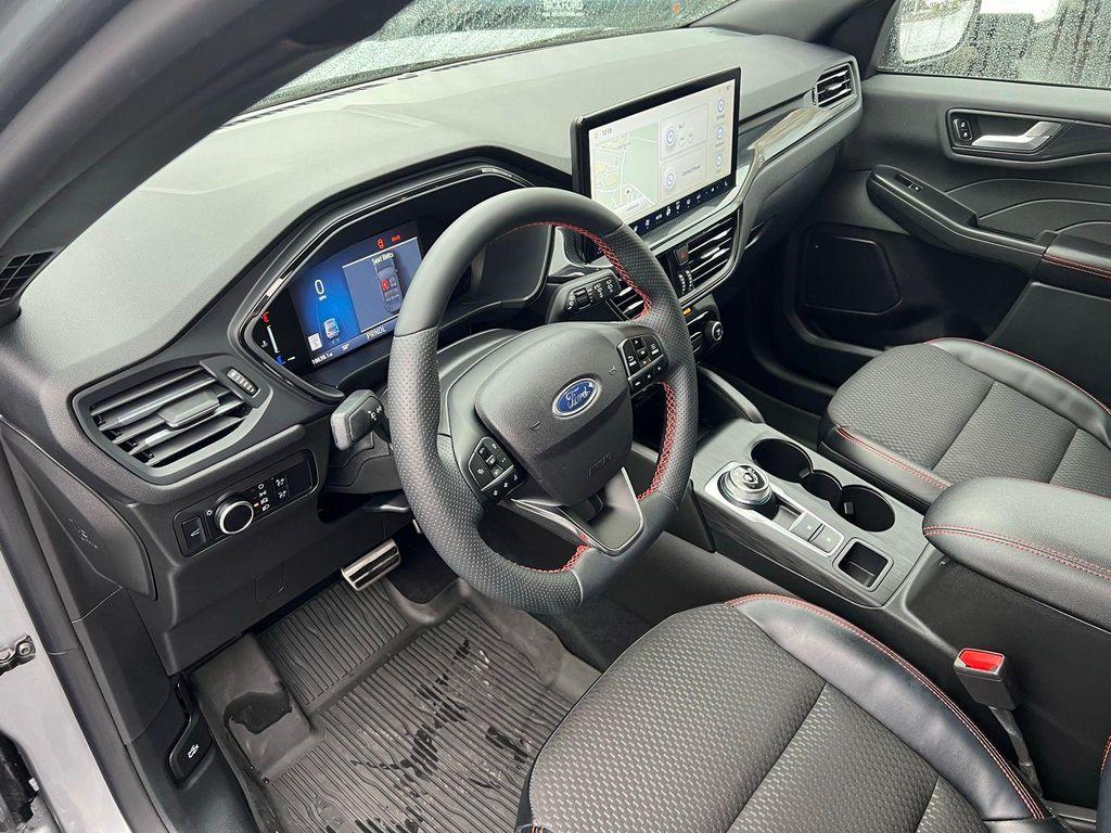 used 2023 Ford Escape car, priced at $24,989