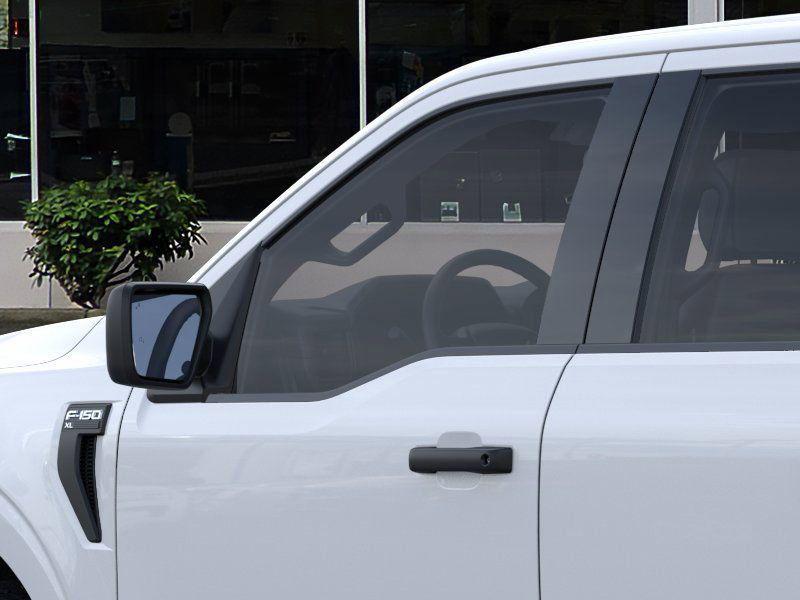 new 2025 Ford F-150 car, priced at $48,915