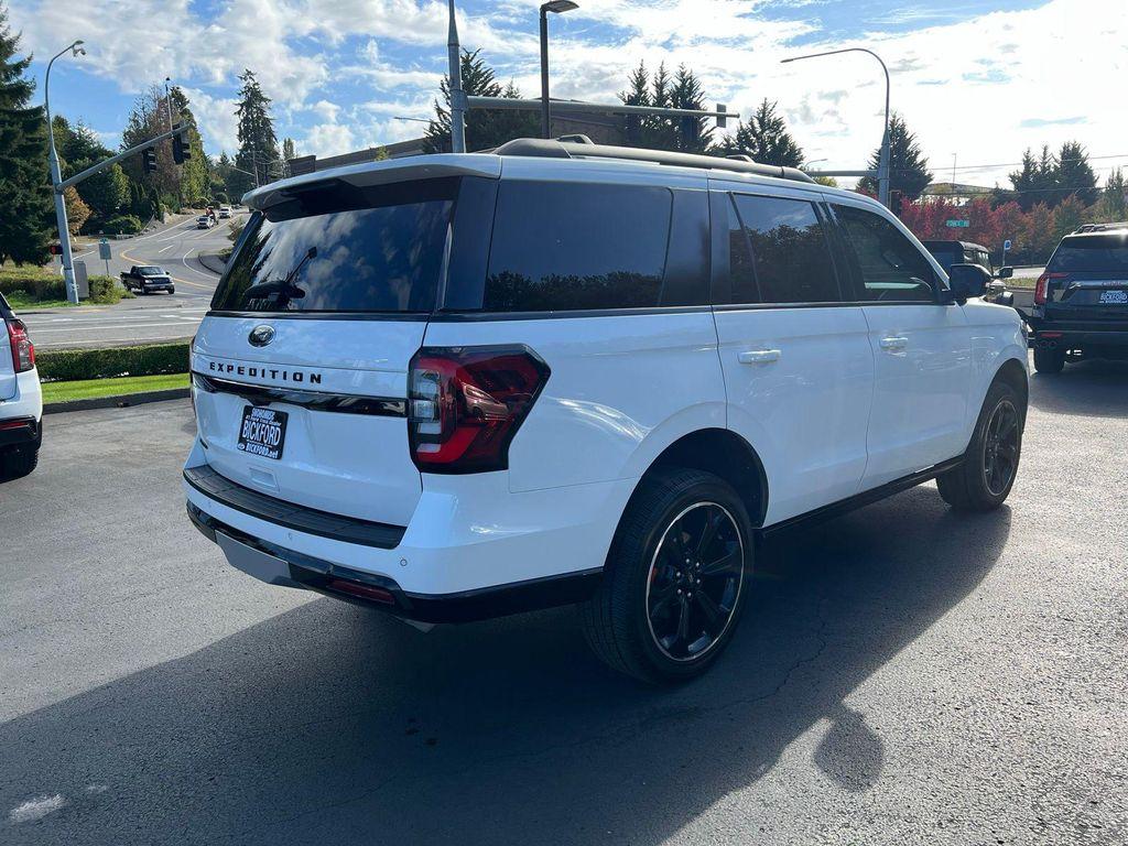 used 2022 Ford Expedition car, priced at $49,876