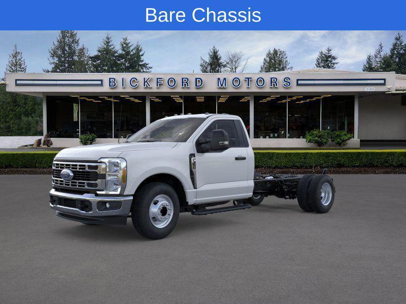 new 2025 Ford F-350 car, priced at $56,135