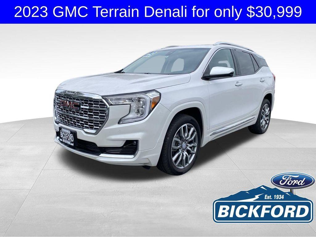 used 2023 GMC Terrain car, priced at $30,999