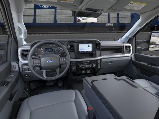new 2025 Ford F-350 car, priced at $52,825