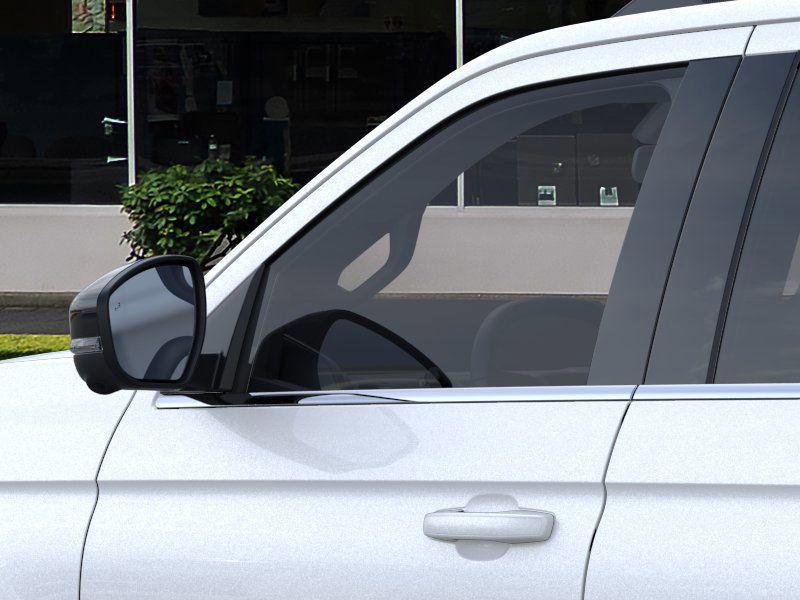 new 2025 Ford Expedition car, priced at $94,605