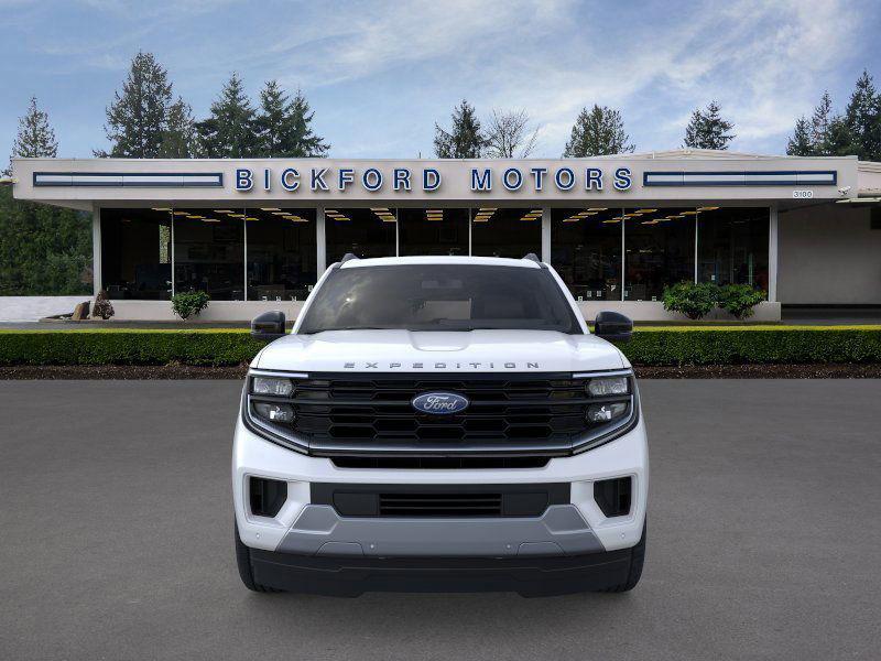 new 2025 Ford Expedition car, priced at $94,605