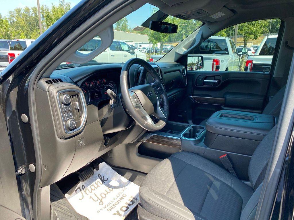 used 2022 Chevrolet Silverado 1500 car, priced at $40,686