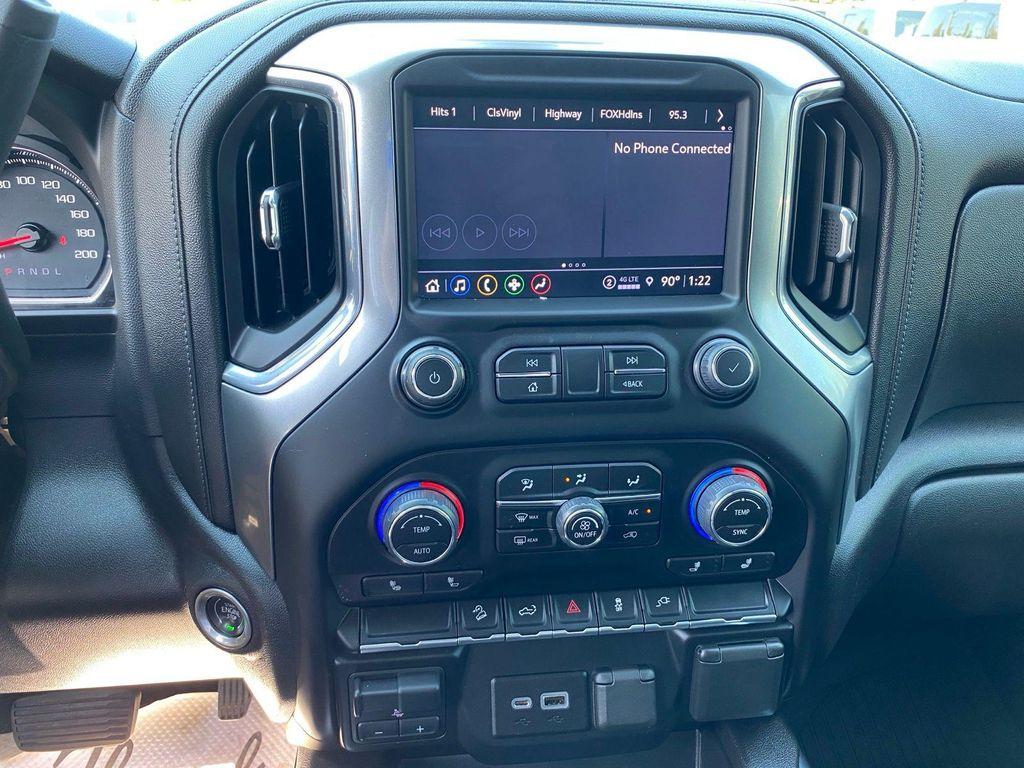 used 2022 Chevrolet Silverado 1500 car, priced at $40,686