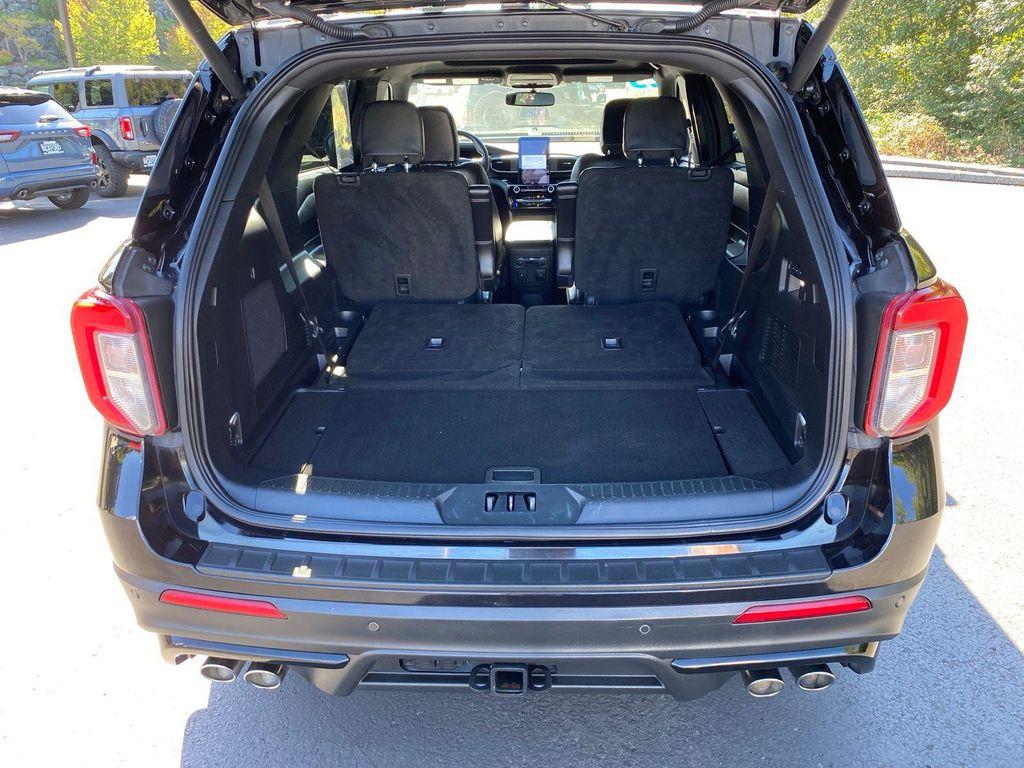 used 2023 Ford Explorer car, priced at $40,750