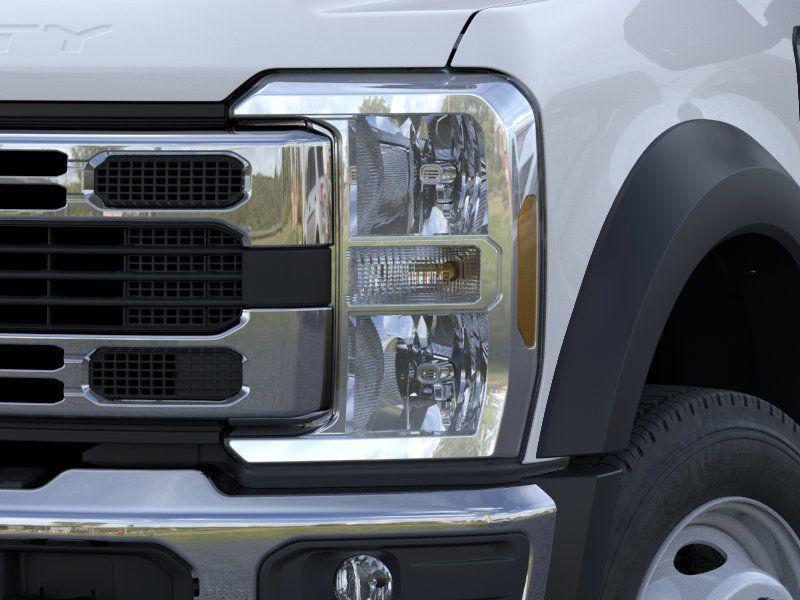new 2025 Ford F-450 car, priced at $66,080