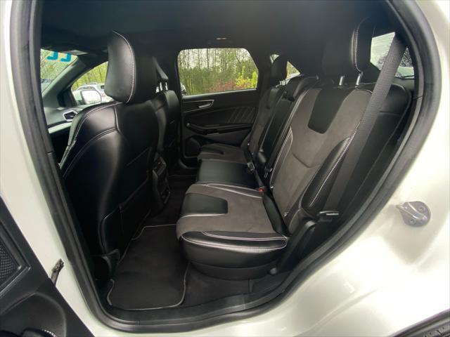 used 2022 Ford Edge car, priced at $33,633
