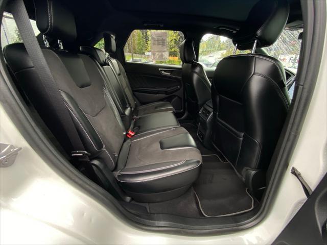 used 2022 Ford Edge car, priced at $33,633