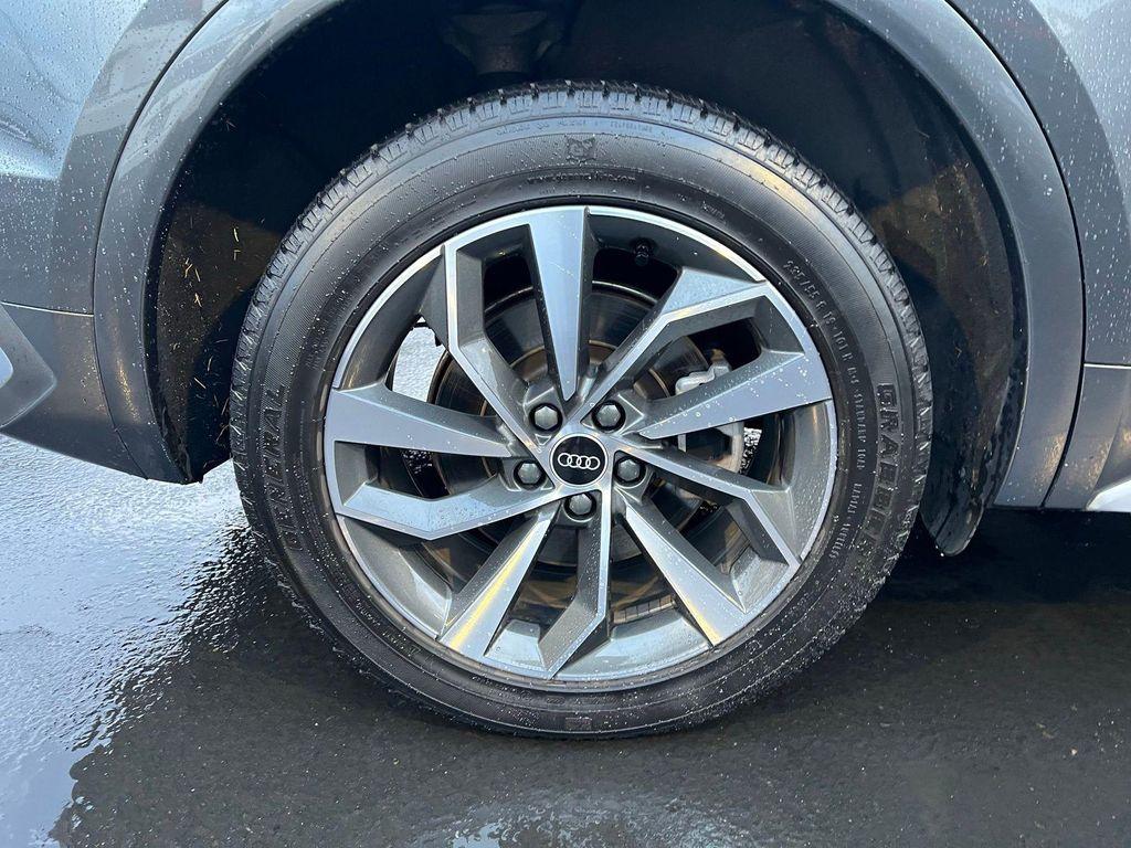used 2021 Audi Q5 car, priced at $24,498