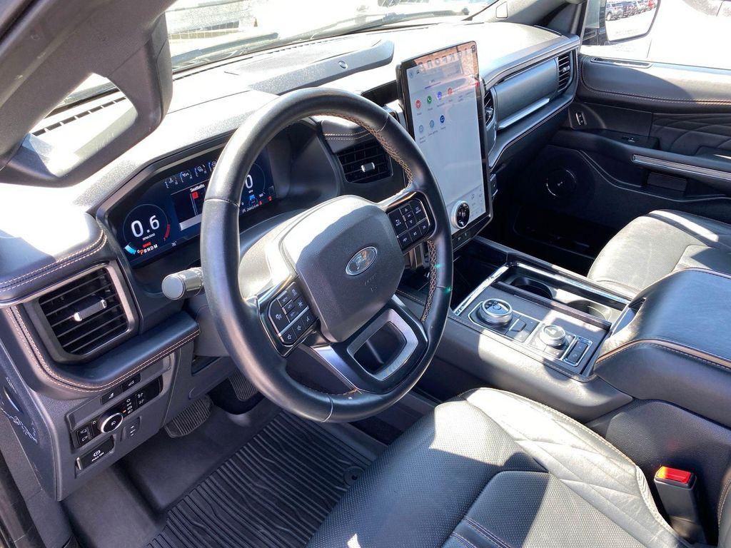 used 2023 Ford Expedition car, priced at $59,972